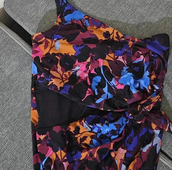 Miraclesuit Solstice Gem Swimsuit - Picture 3 of 9